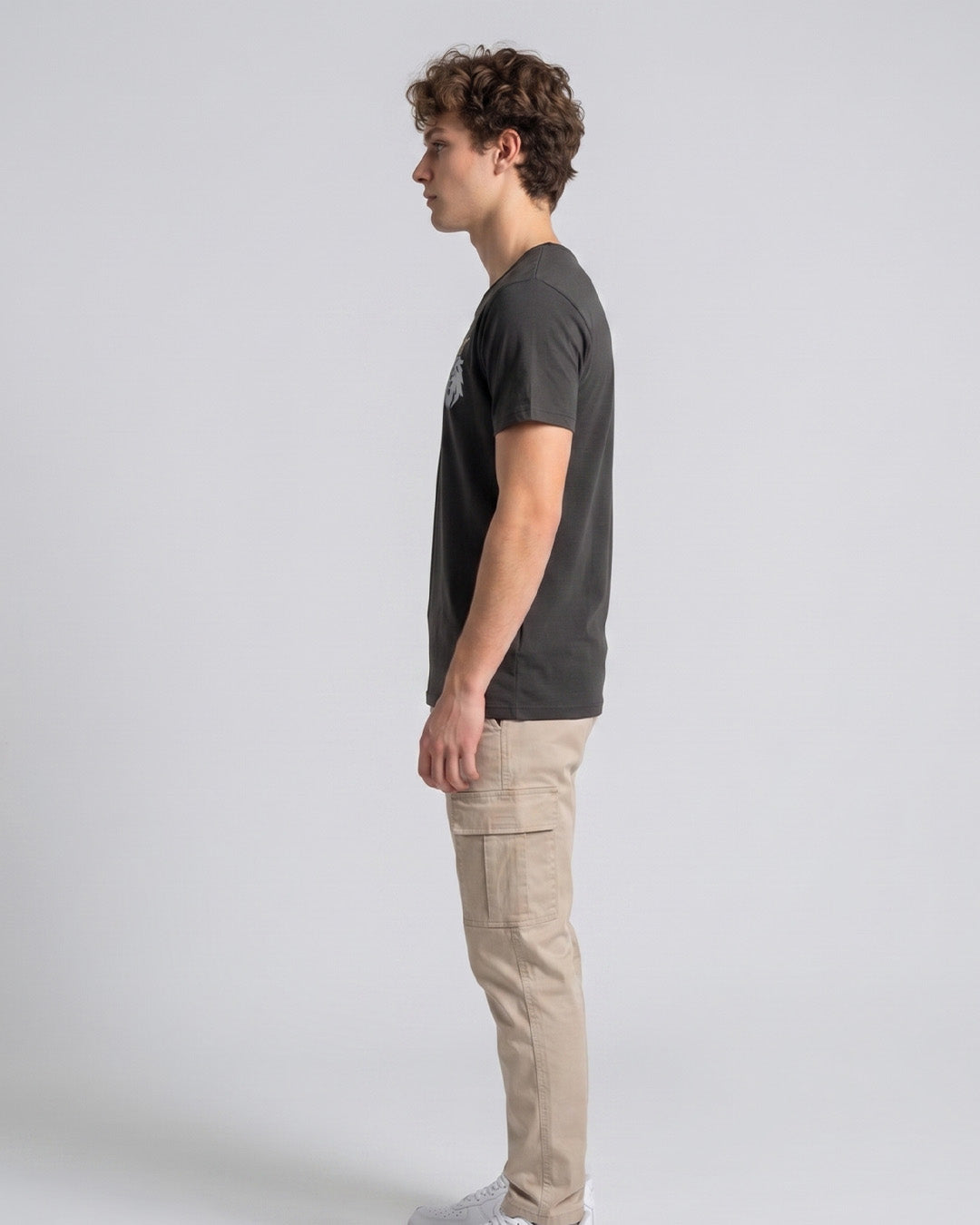 Live Like a Lion Graphic T-Shirt – Premium Men’s Tee